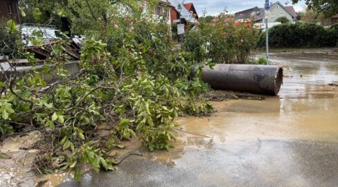 Überlingen: Heftiges Unwetter sorgt für 72 Feuerwehr-Einsätze