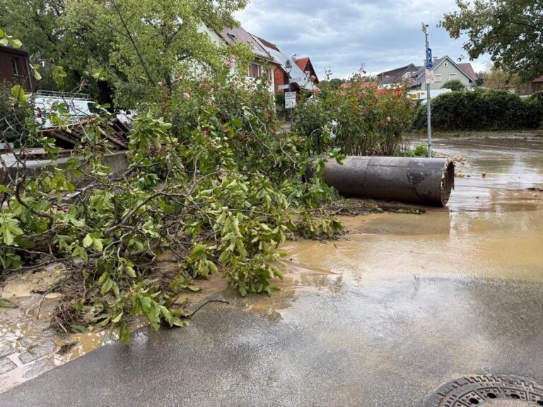 Überlingen: Heftiges Unwetter sorgt für 72 Feuerwehr-Einsätze