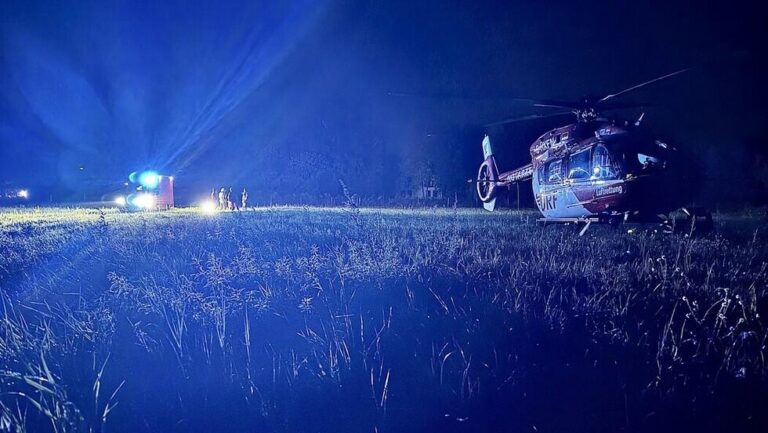 Berlin: Brand in Staaken, Person lebensgefährlich verletzt