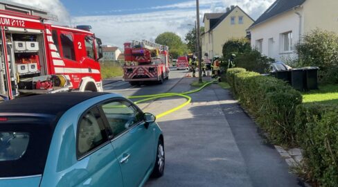Bochum: Wäschetrockner fängt Feuer, Brand im Keller