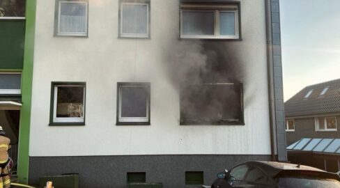 Essen: Brand-Drama in Byfang: 2 Personen auf Balkon gerettet