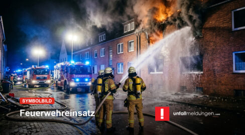 Mannheim: Brand in Wohnhaus, Bewohner schwer verletzt