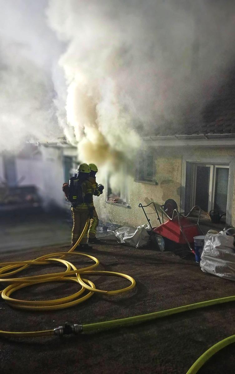 Konstanz: Wohnungsbrand in Altstadt, Häuser geräumt