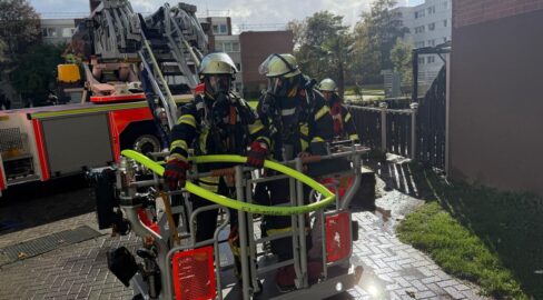 Bonn: Feuer-Drama im Hochhaus, Sprung aus Obergeschoss