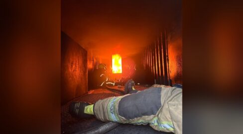 Gangelt: Extreme Feuer-Übung für Feuerwehr im Container