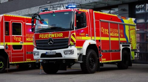 Mülheim an der Ruhr: Feuer-Drama in Speldorf, Vollsperrung