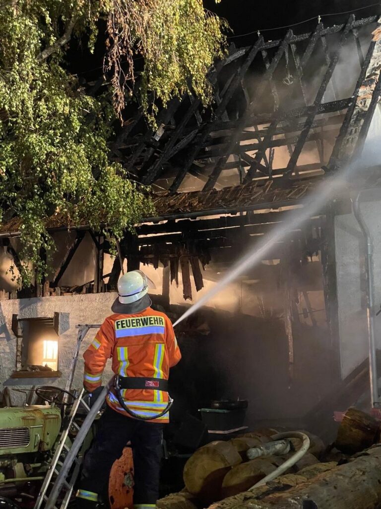 Altensteig: Großbrand macht Wohnhaus unbewohnbar