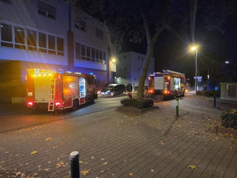 Datteln: Fußgängerin bei Unfall schwer verletzt, Klinik