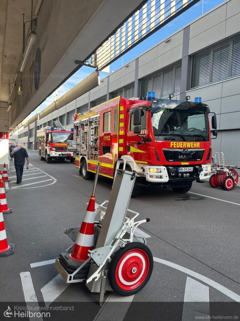 Neckarsulm: Monteur bei Unfall in Rolltreppe schwer verletzt