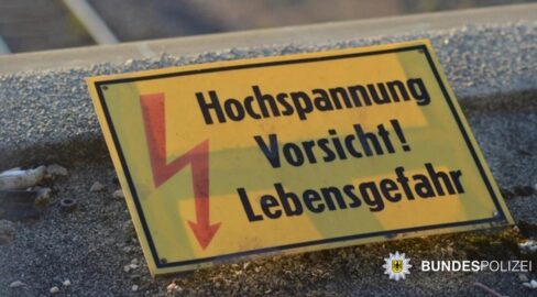 München: 15.000-Volt-Stromschlag, Mann bei Unfall schwer verletzt
