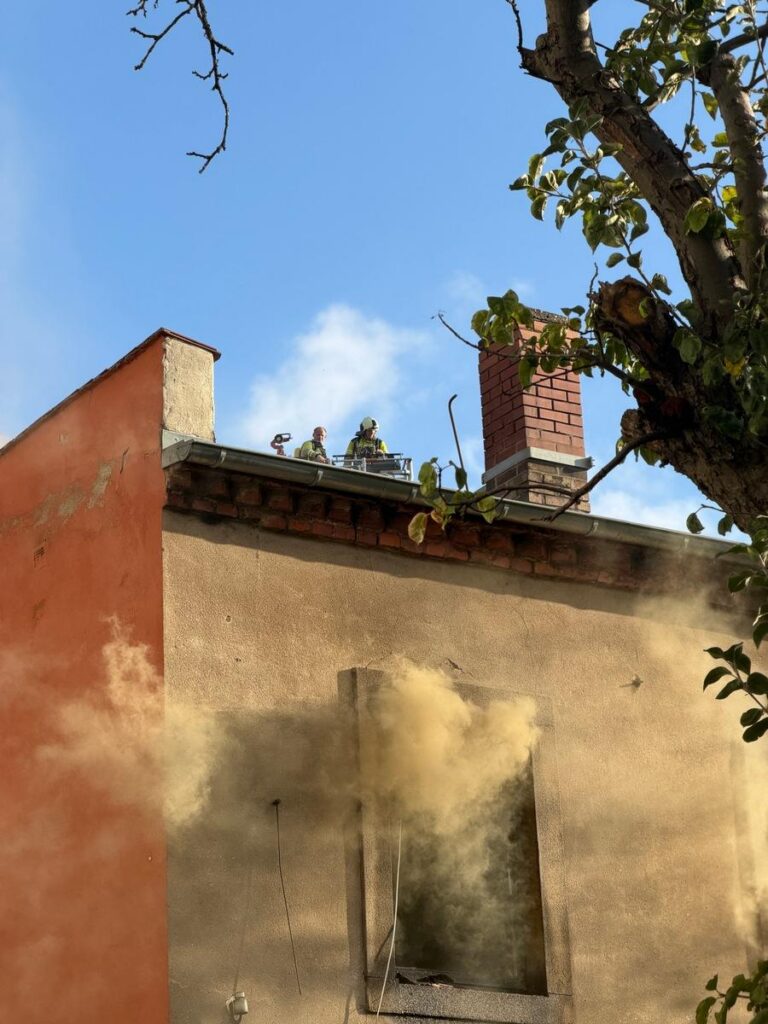 Dresden: Feuer-Drama in Trachau, Mann tot geborgen