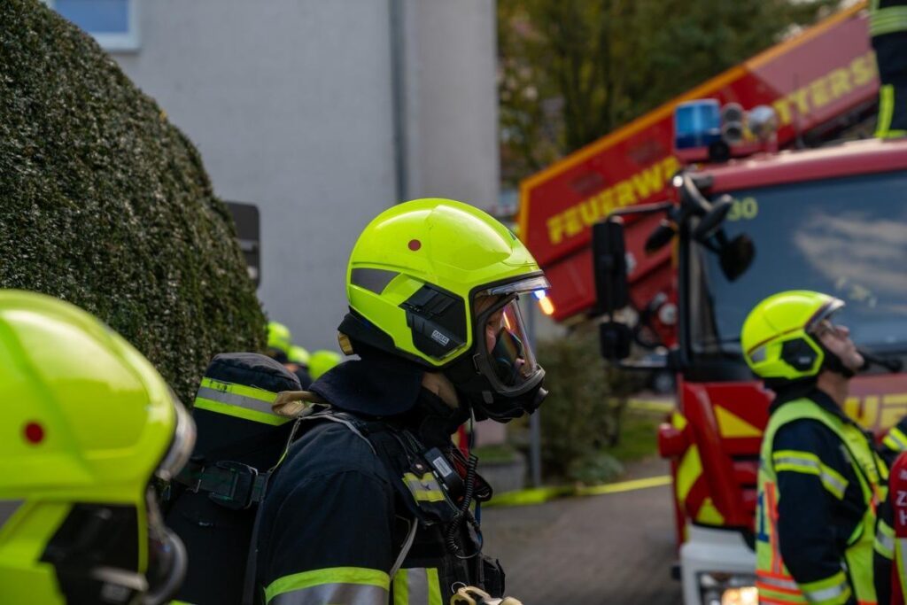 Hattersheim am Main: Laptop löst Brand im Bett aus