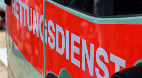 München: Unfall in Tiefgarage, Mann (60) reanimiert